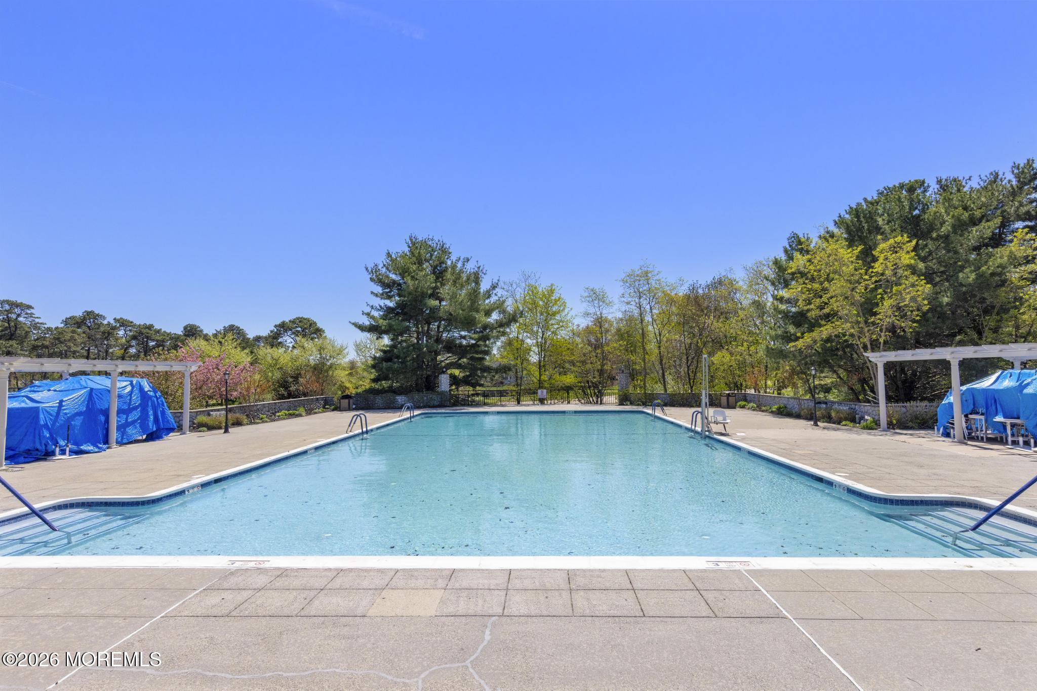 18 Amberwinds Court