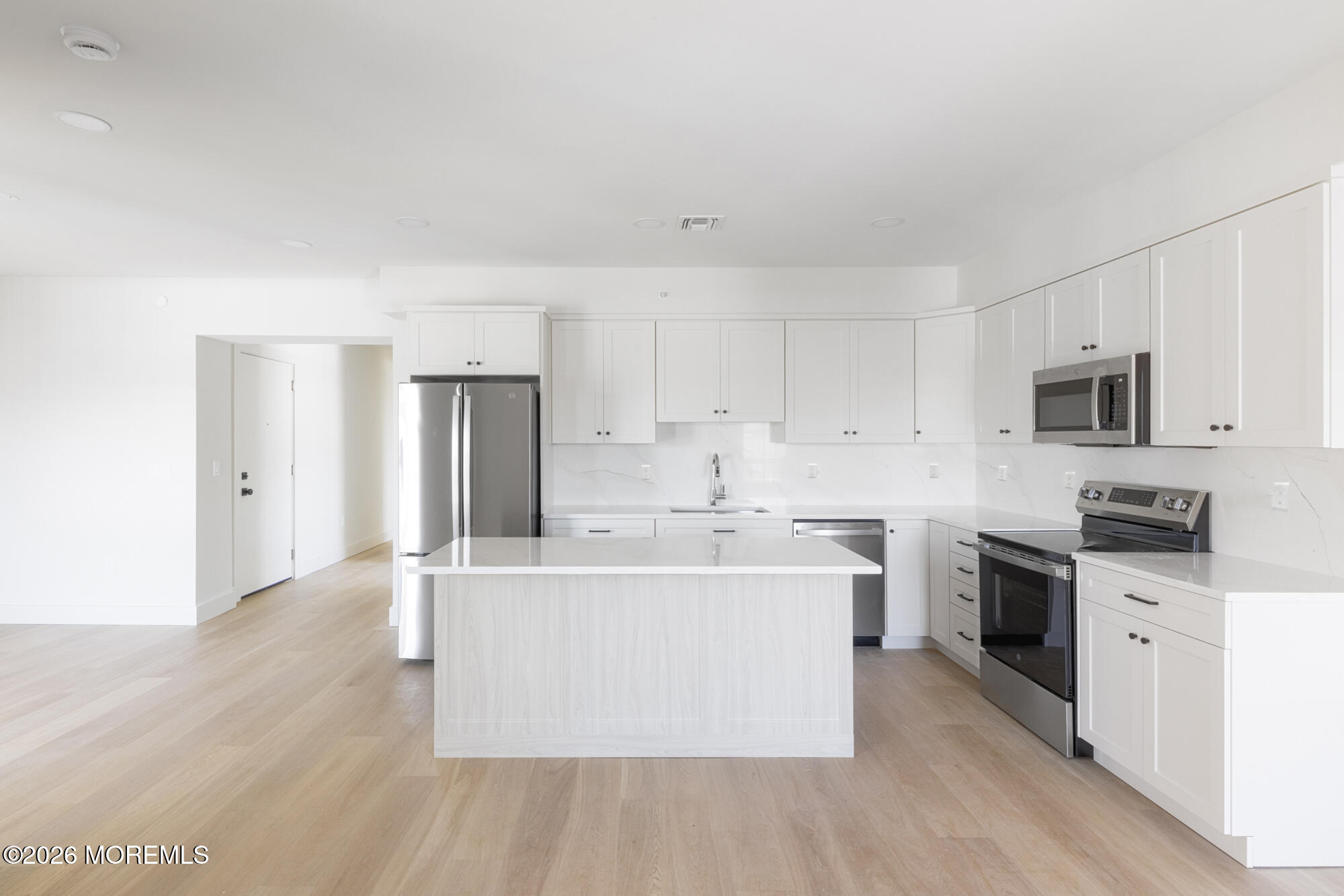 9 Wharf Avenue 3