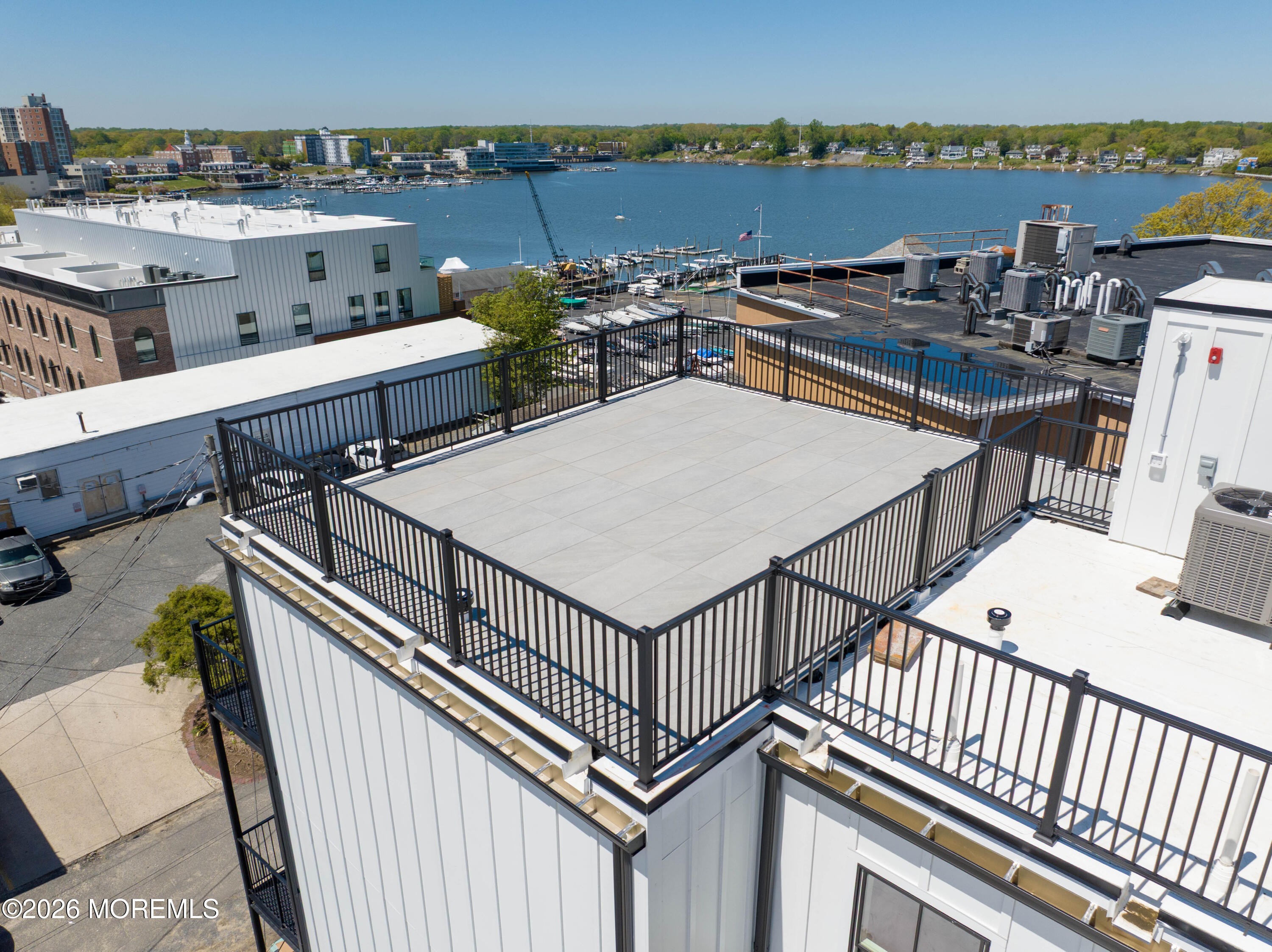 9 Wharf Avenue 3