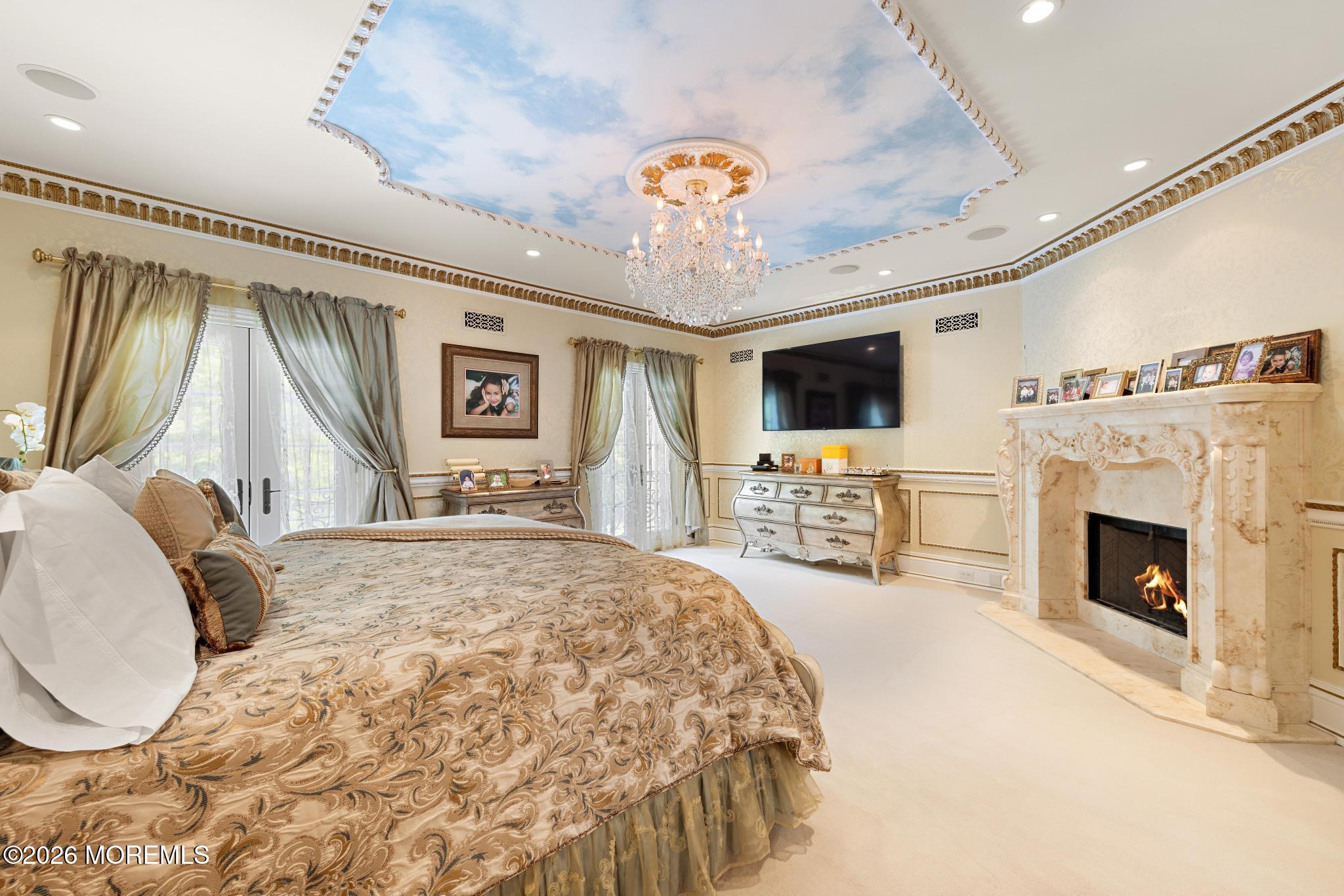 12 Raintree Court