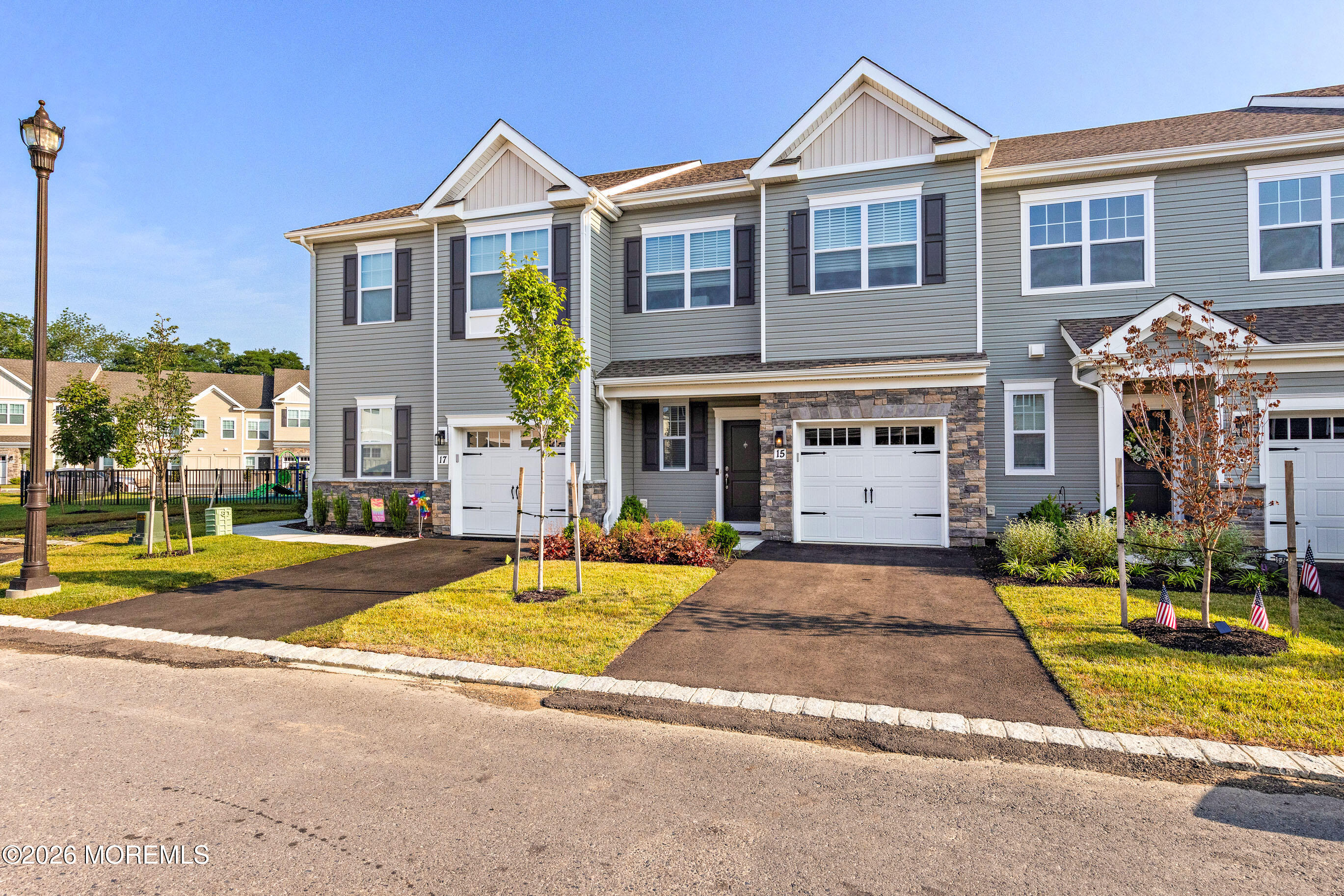 15 Laird Way