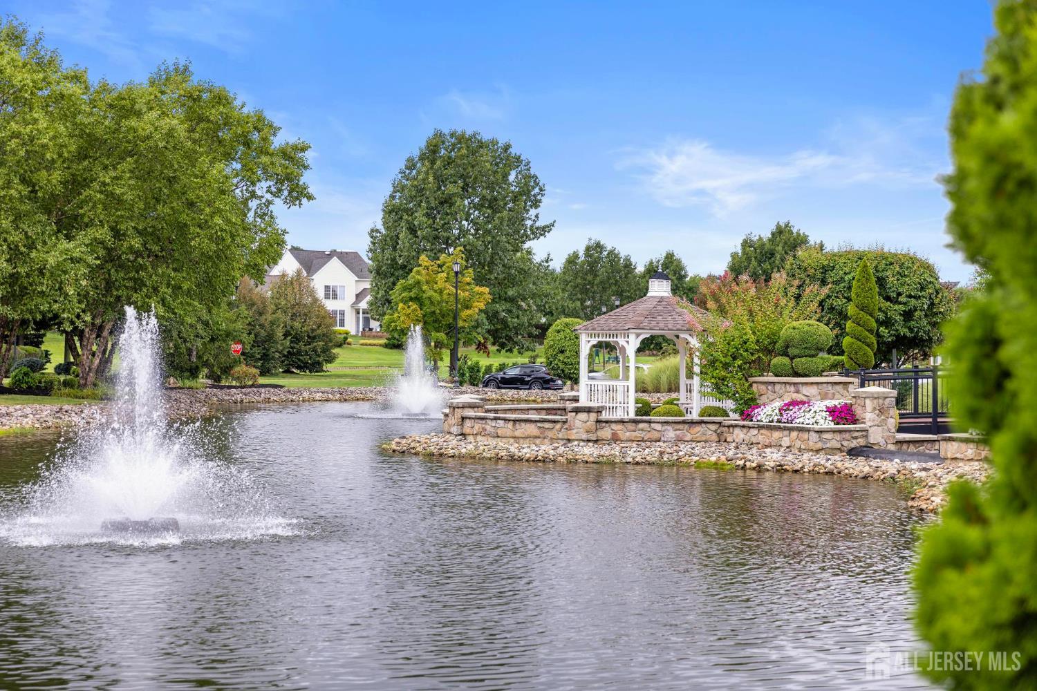 102 Riviera Drive