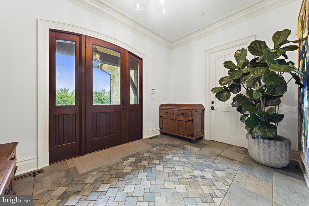 88 MONTROSE ROAD
