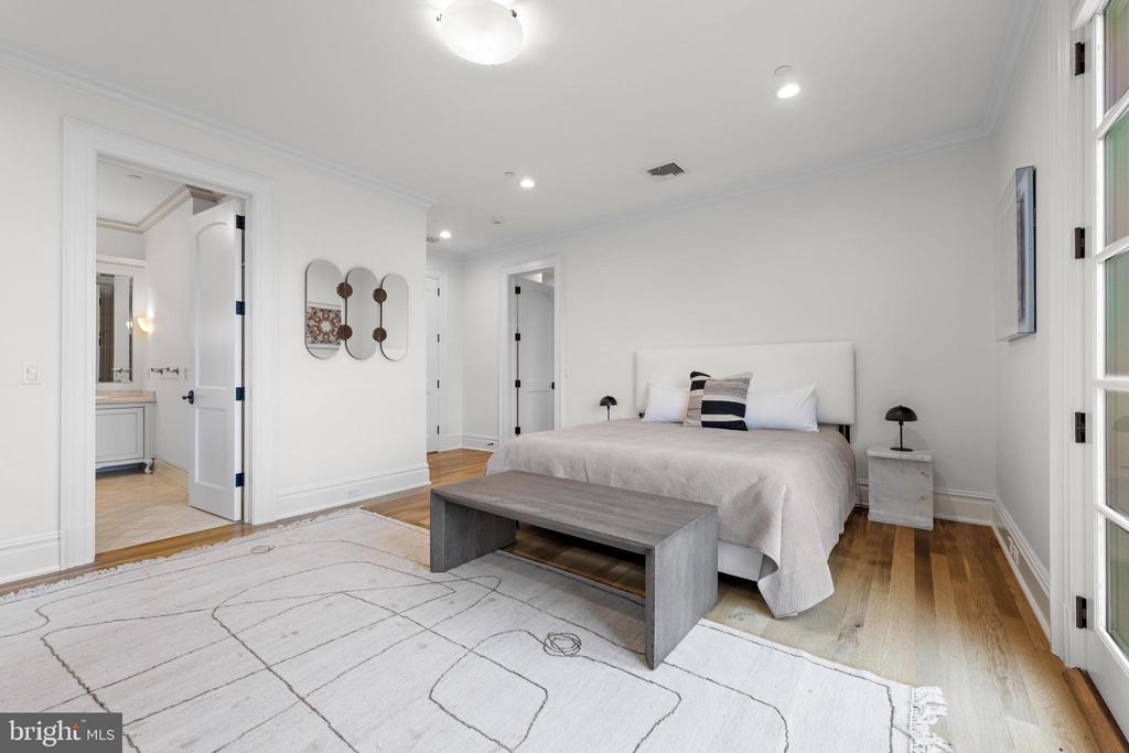 88 MONTROSE ROAD