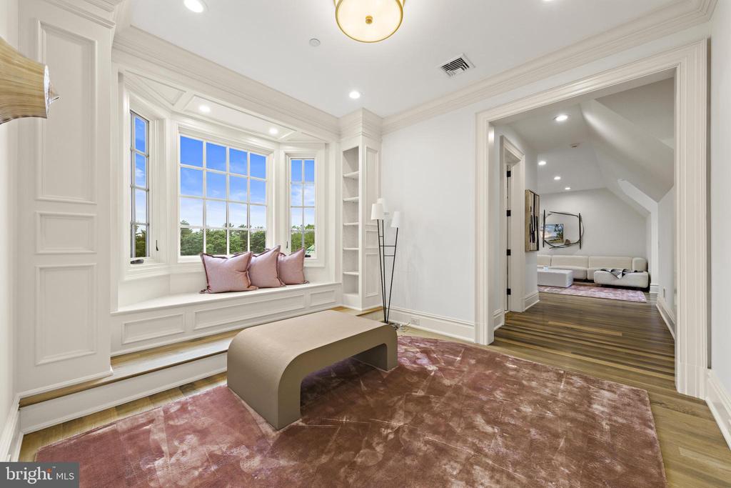 88 MONTROSE ROAD
