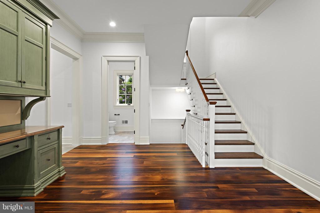 88 MONTROSE ROAD