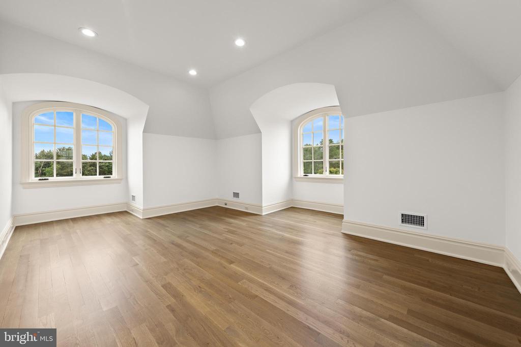 88 MONTROSE ROAD
