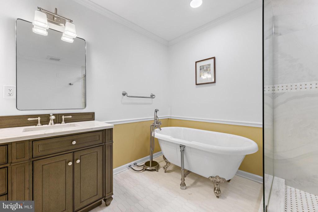 1501 OCEAN AVENUE Unit: 2112