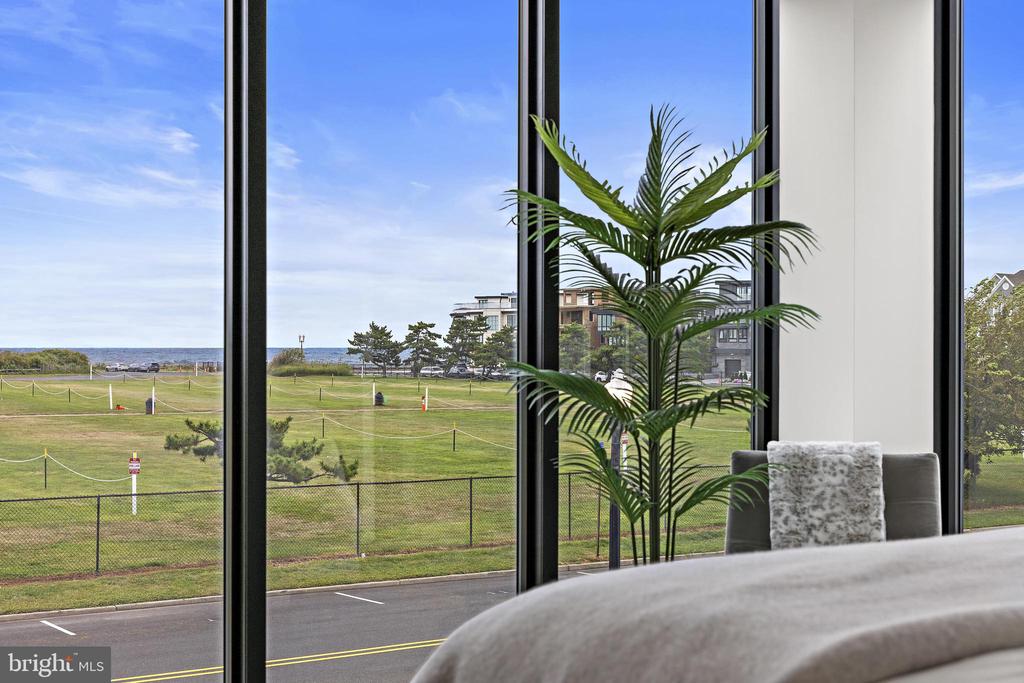 200 OCEAN AVENUE N Unit: 19