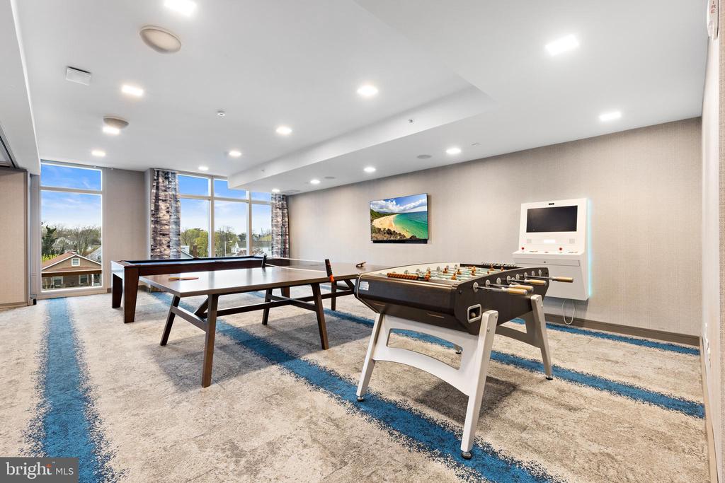 30 MELROSE TERR Unit: 216