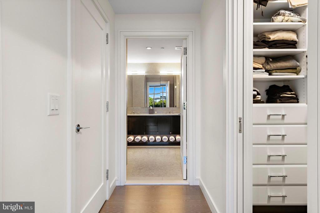 30 MELROSE TERR Unit: 216