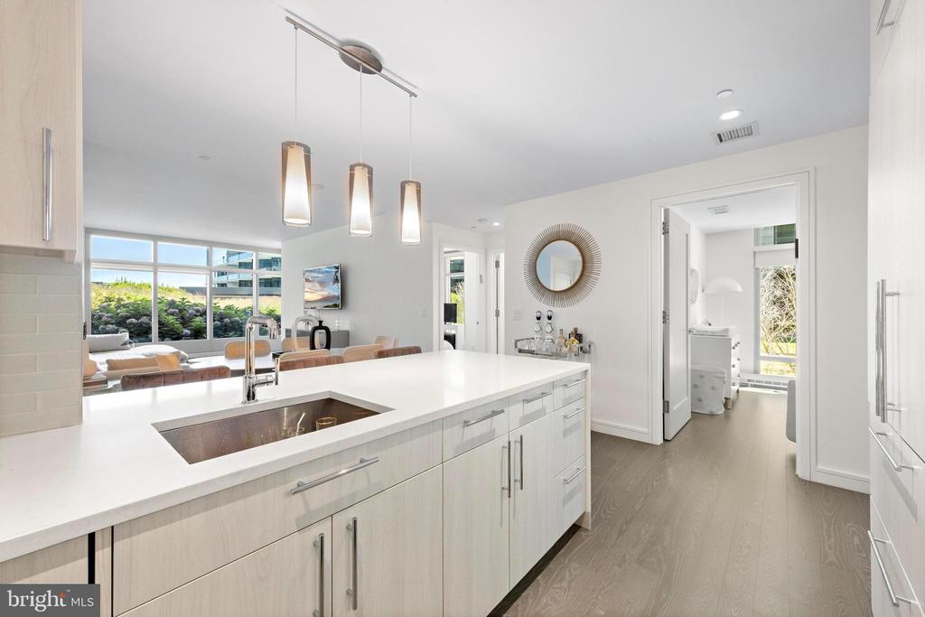 30 MELROSE TERR Unit: 216