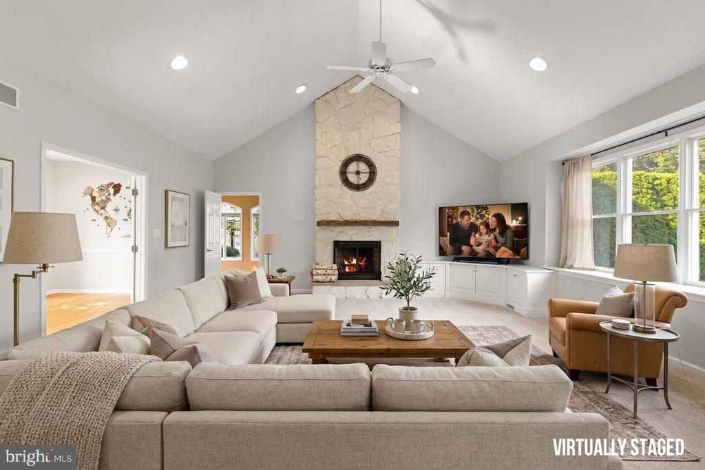 357 PETER FORMAN DRIVE