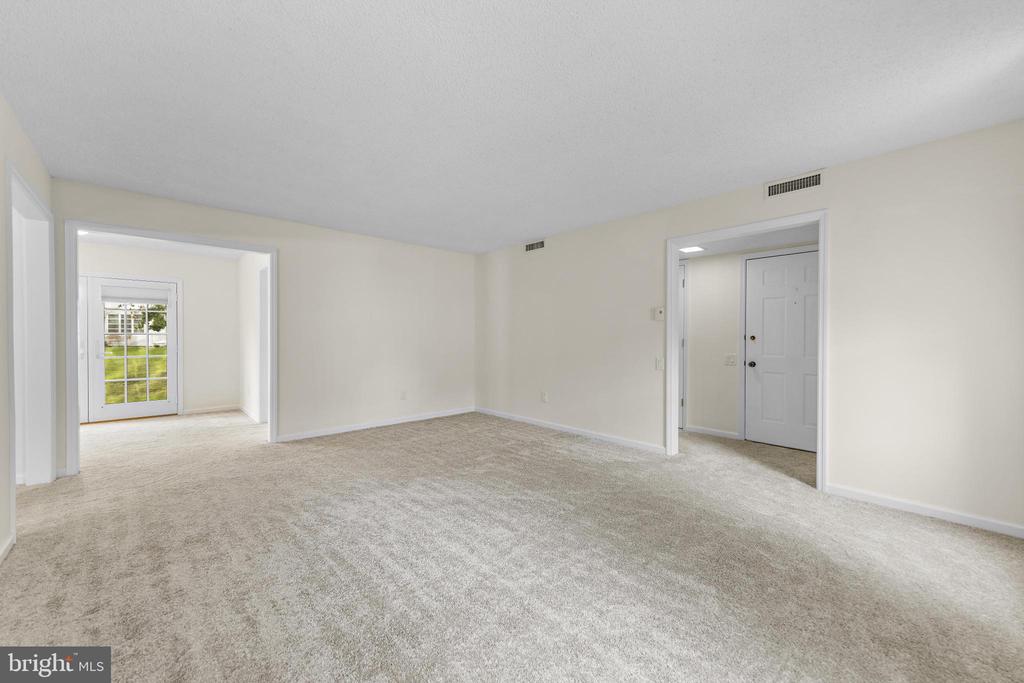 420 NEWPORT WAY Unit: 420A