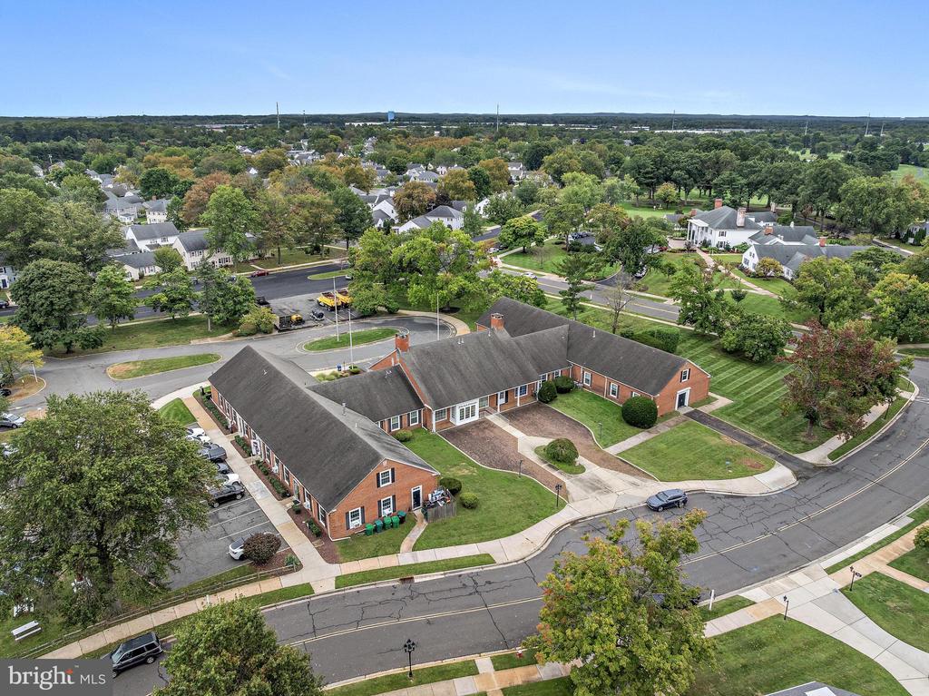 420 NEWPORT WAY Unit: 420A