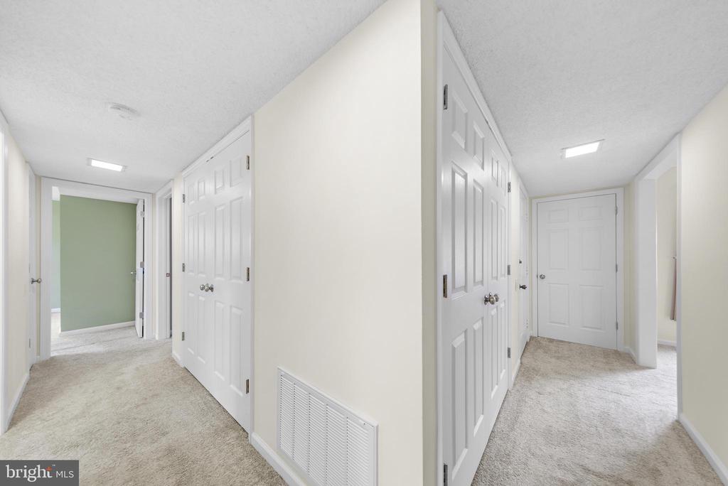 420 NEWPORT WAY Unit: 420A