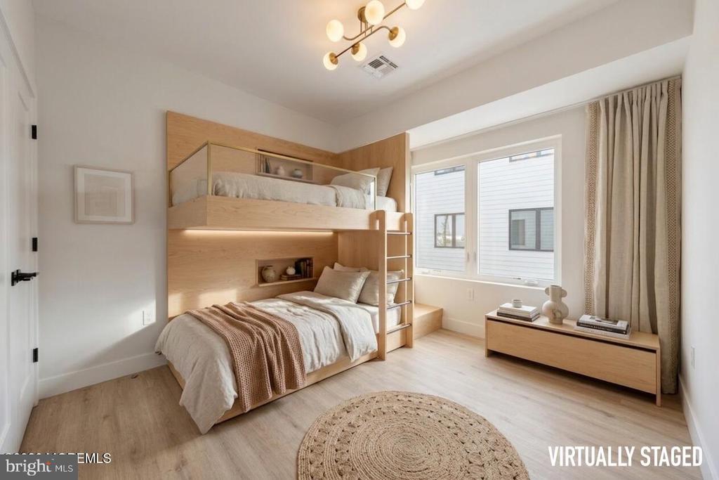 401 BOULEVARD BOULEVARD Unit: 405