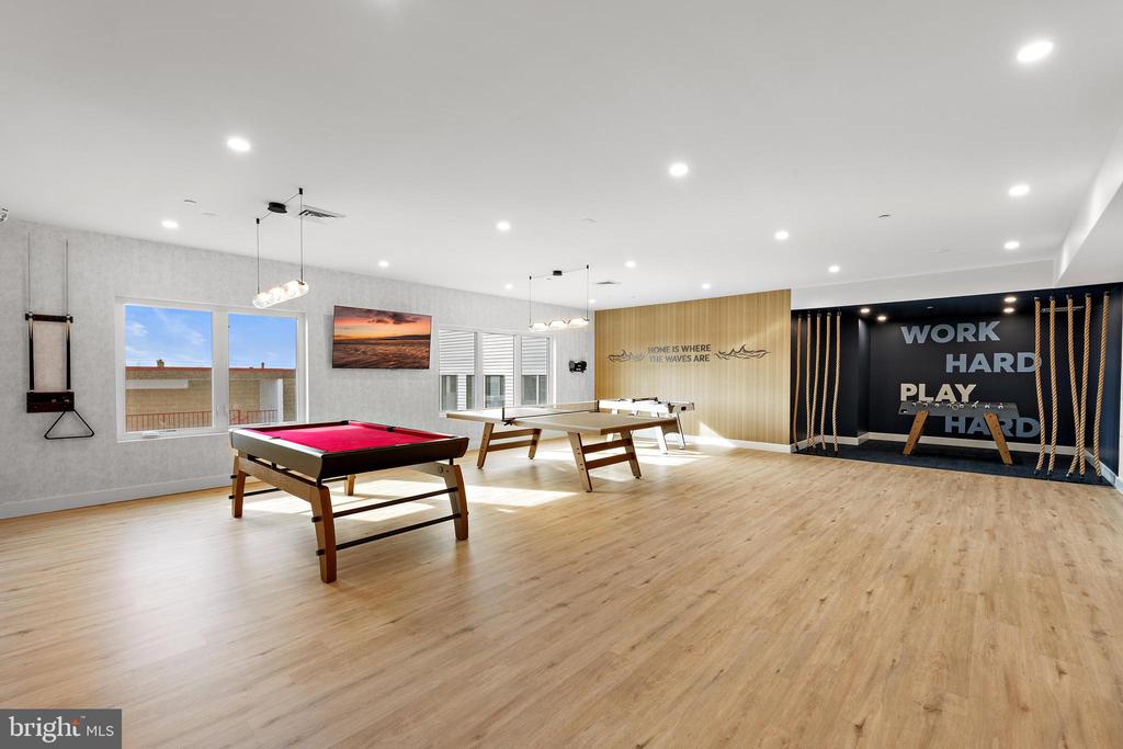 401 BOULEVARD BOULEVARD Unit: 405