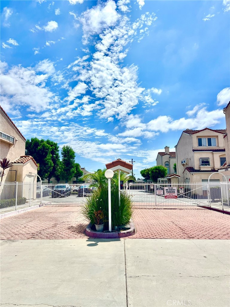 12552 Josephine Street B