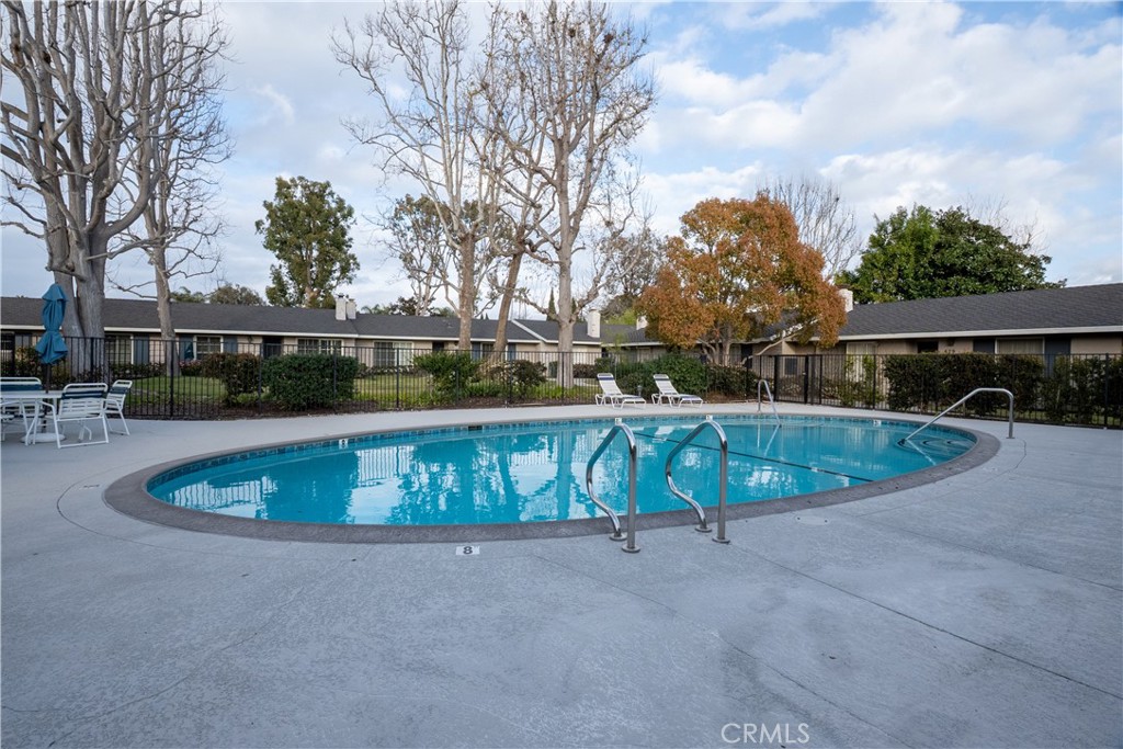 423 Gloucester Drive