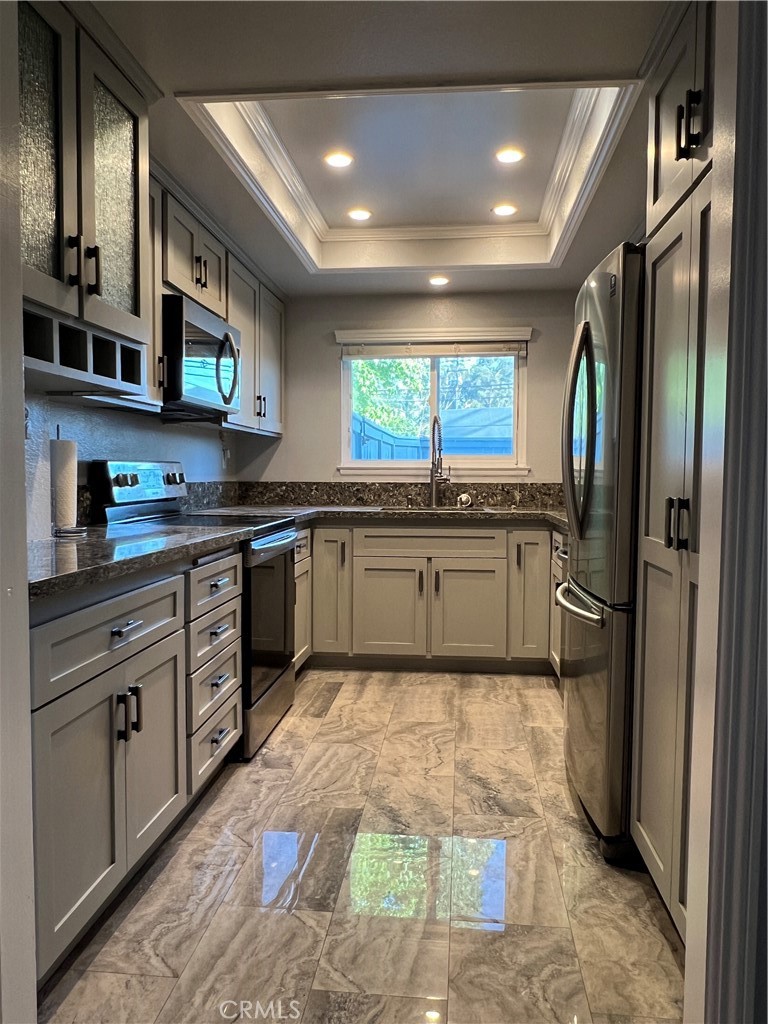 613 Lakeview Lane 17