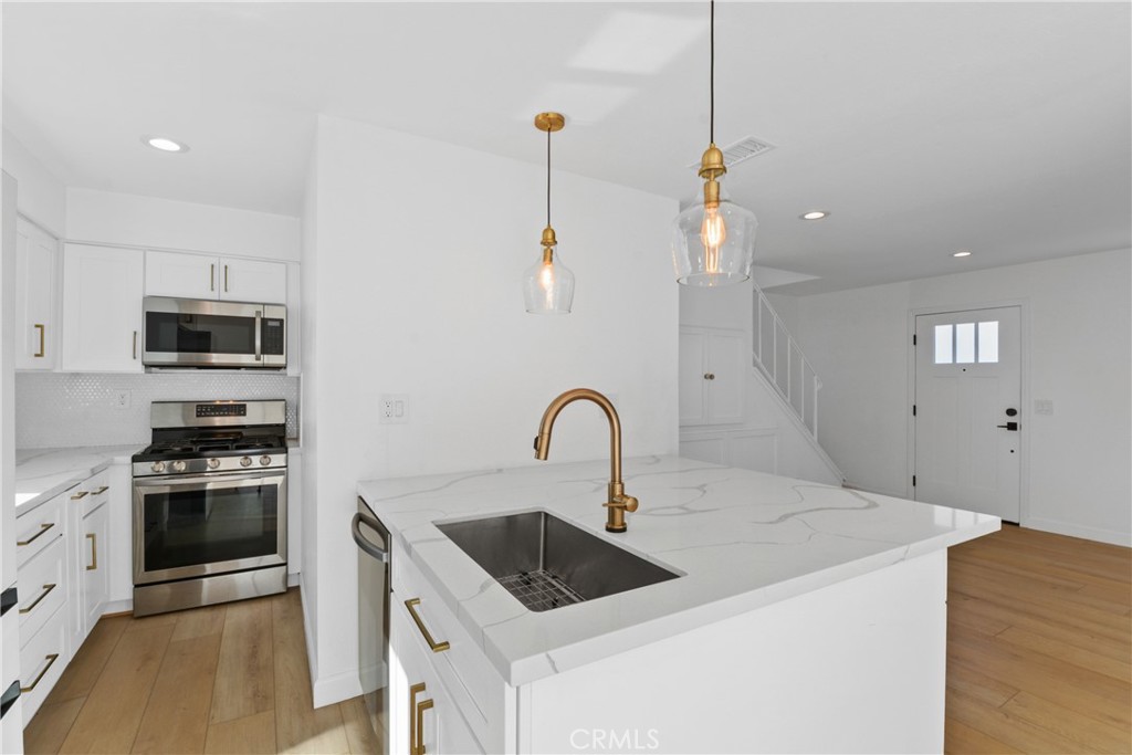 9962 Continental Drive