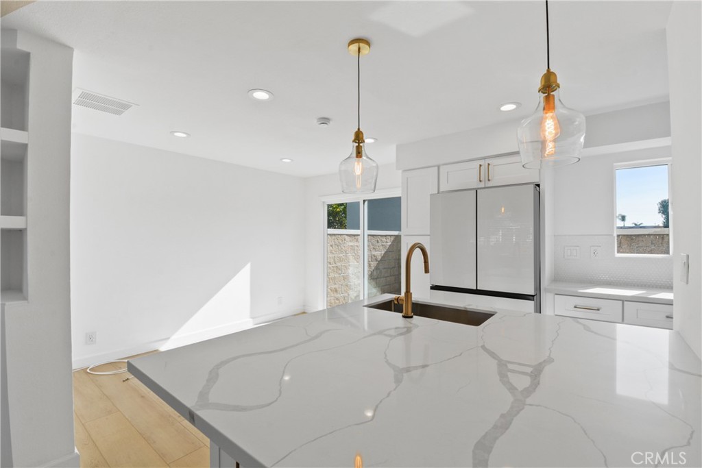 9962 Continental Drive