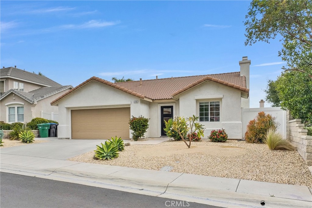175 Paperbirch Circle
