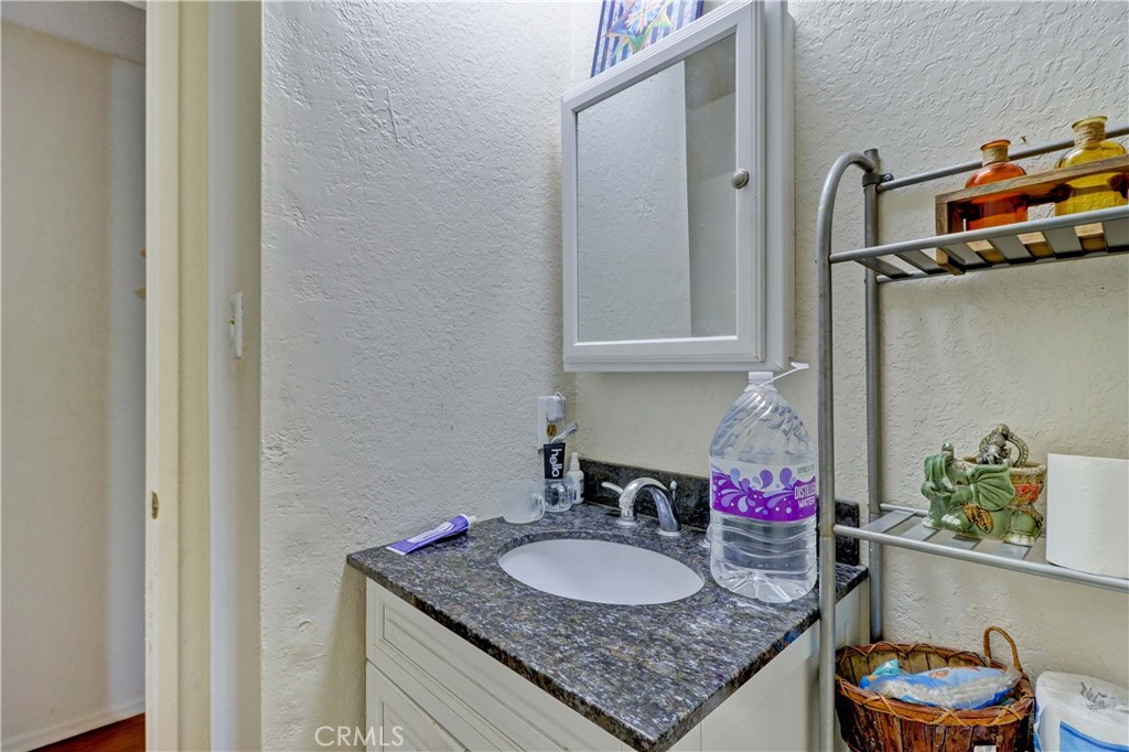 7561 Center Avenue Unit: 6