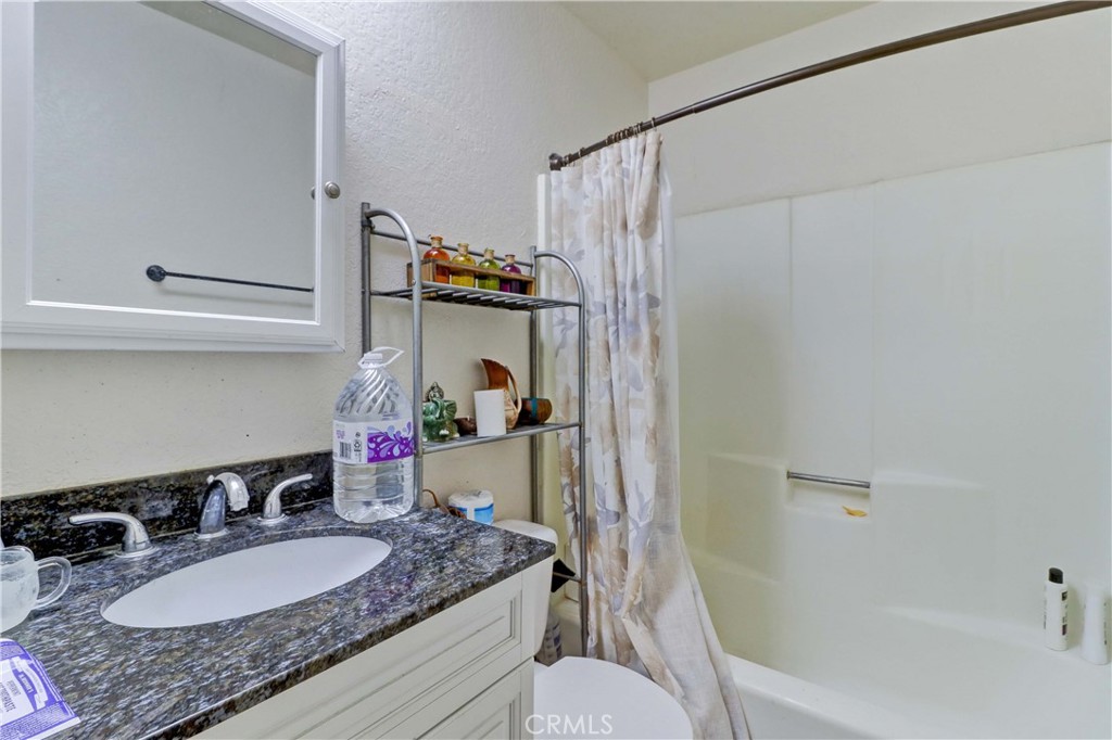 7561 Center Avenue Unit: 6