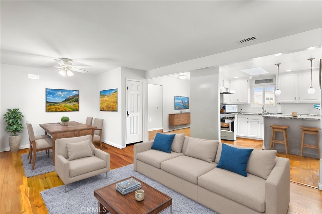 19101 Newland Street