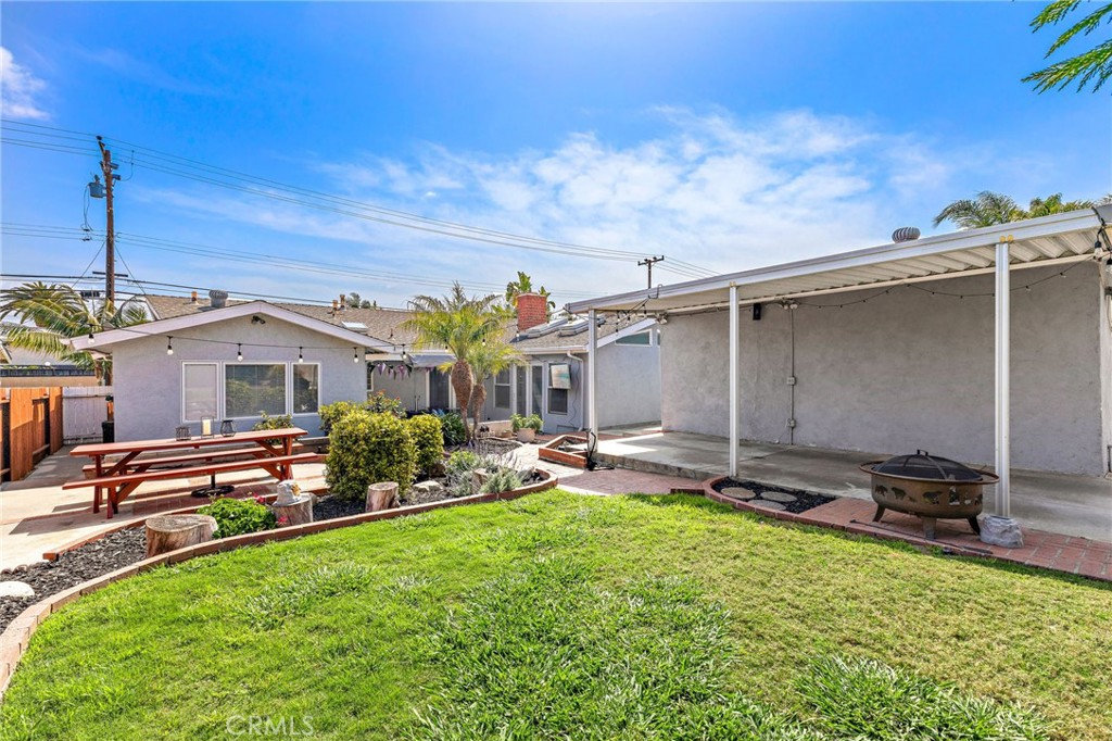 19101 Newland Street