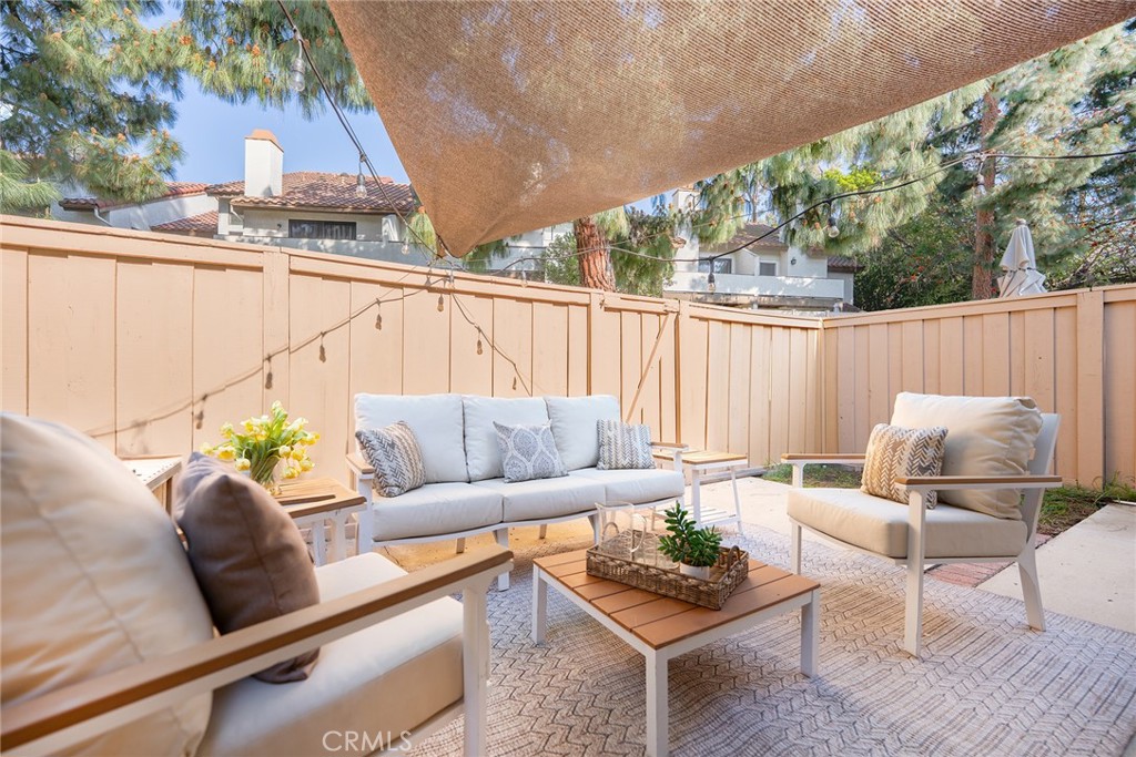 393 S Via El Modena 5