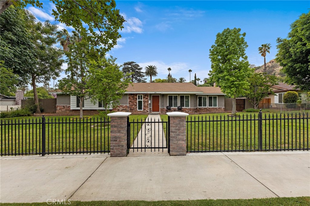 4574 Mission Inn Avenue