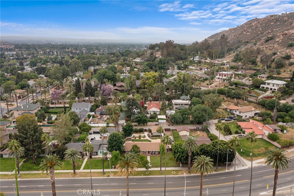 4574 Mission Inn Avenue