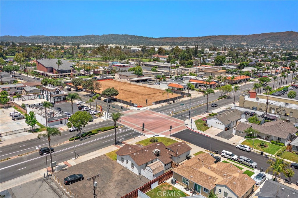 700 S Brea Boulevard