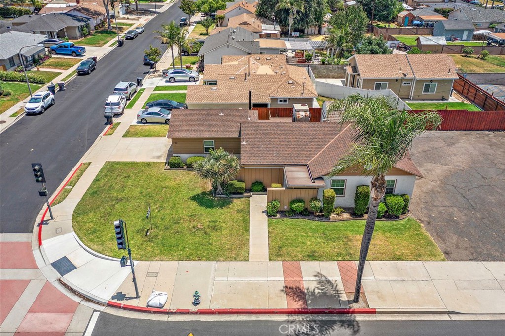 700 S Brea Boulevard