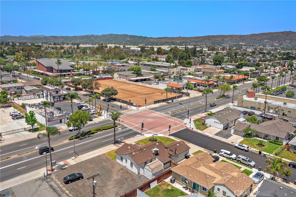 700 S Brea Boulevard