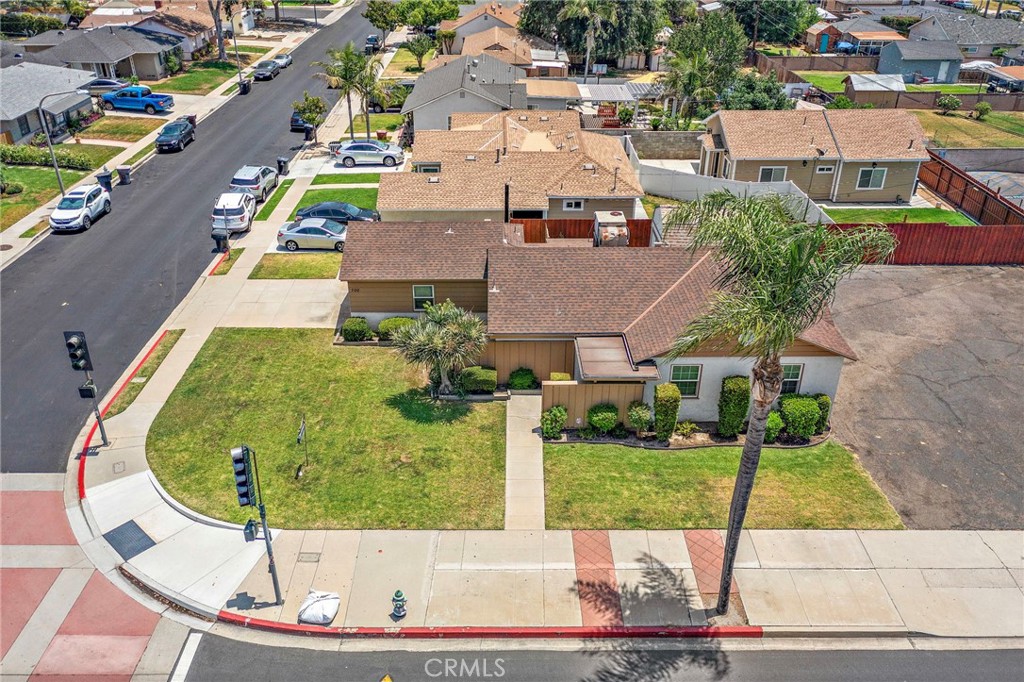 700 S Brea Boulevard