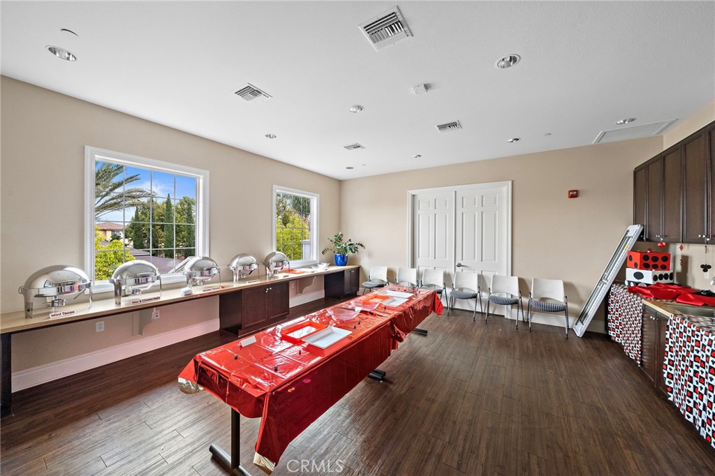 5092 Kensington