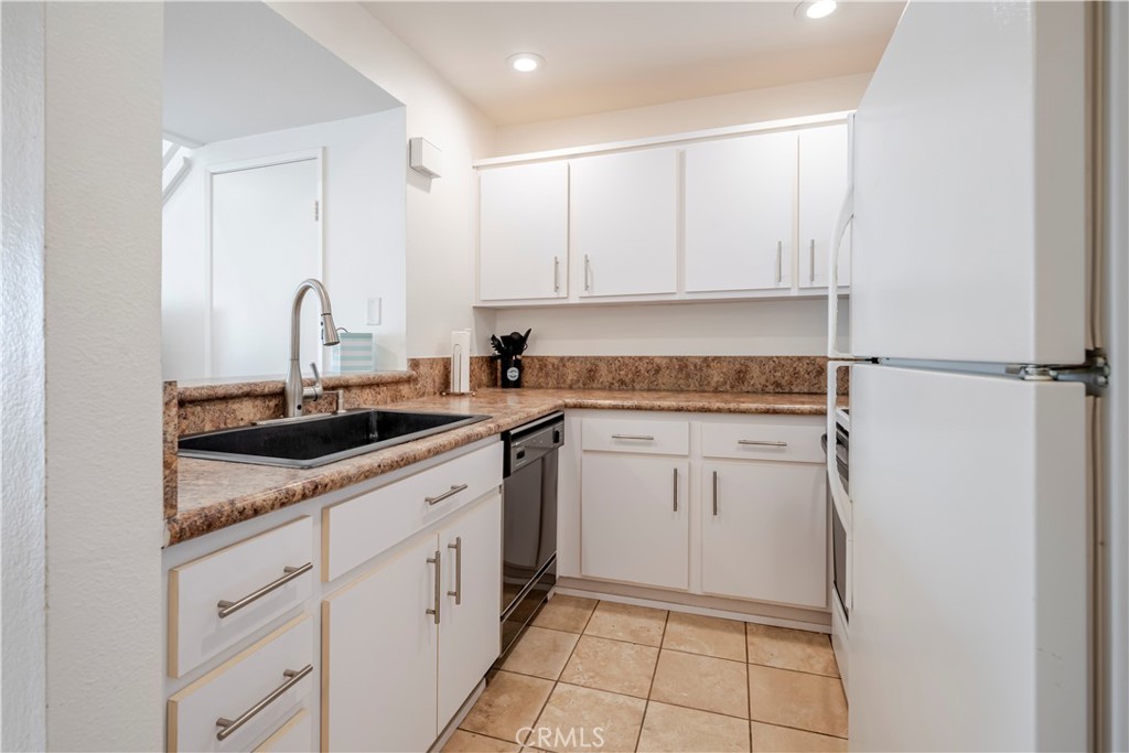 25761 Le Parc 82