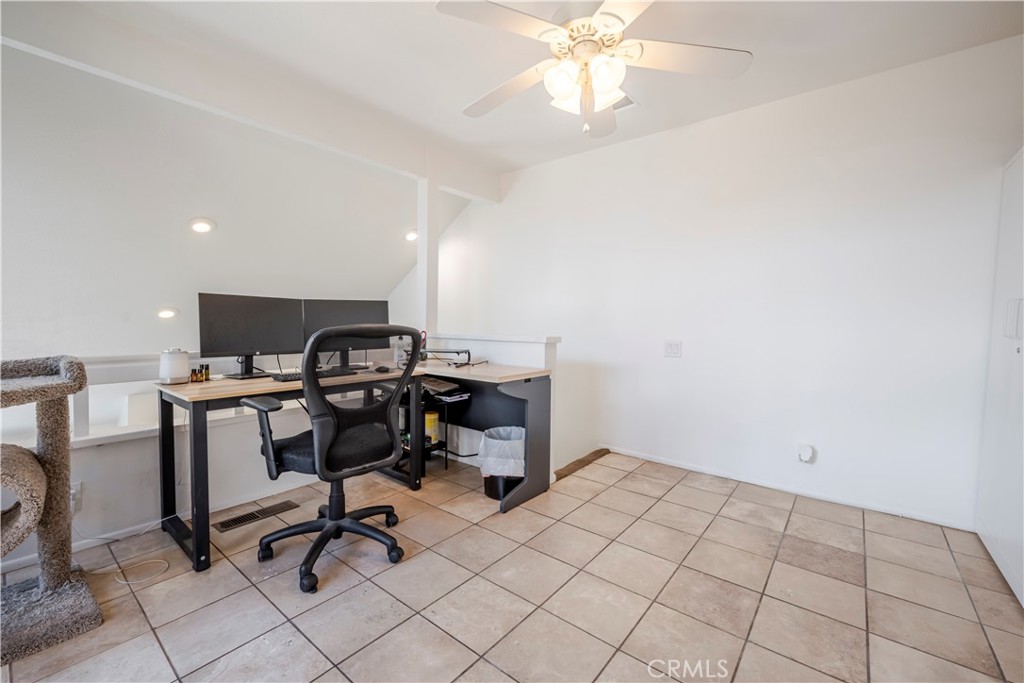 25761 Le Parc 82