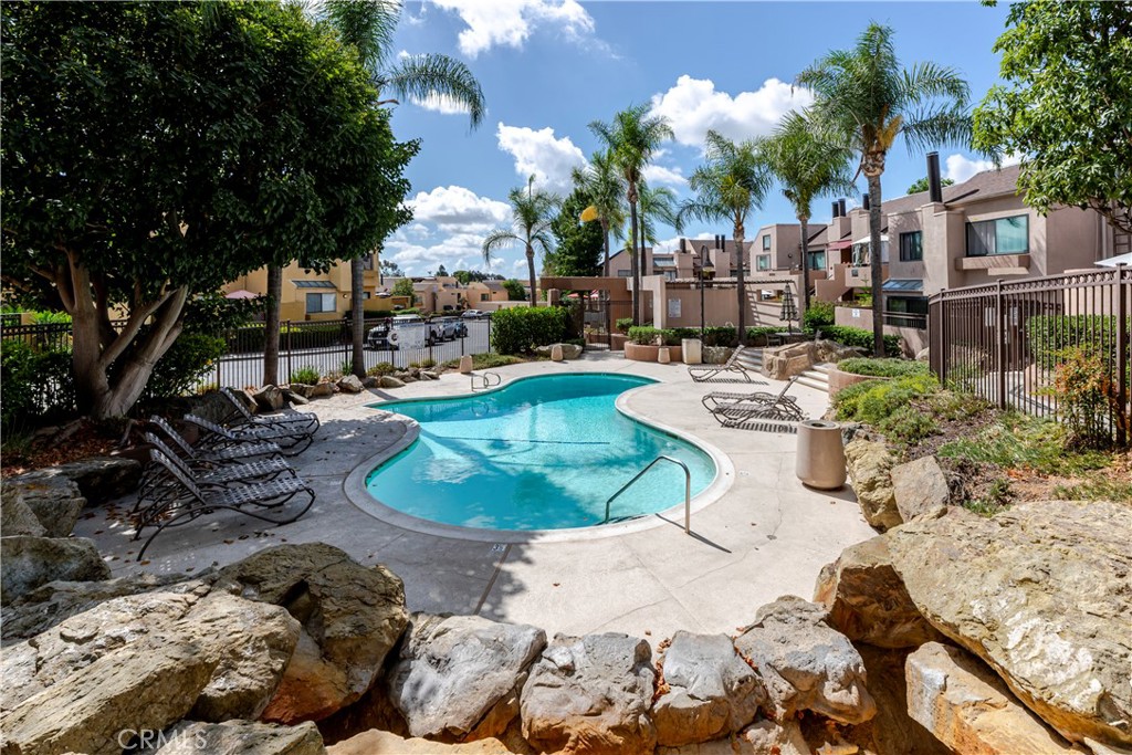 25761 Le Parc 82