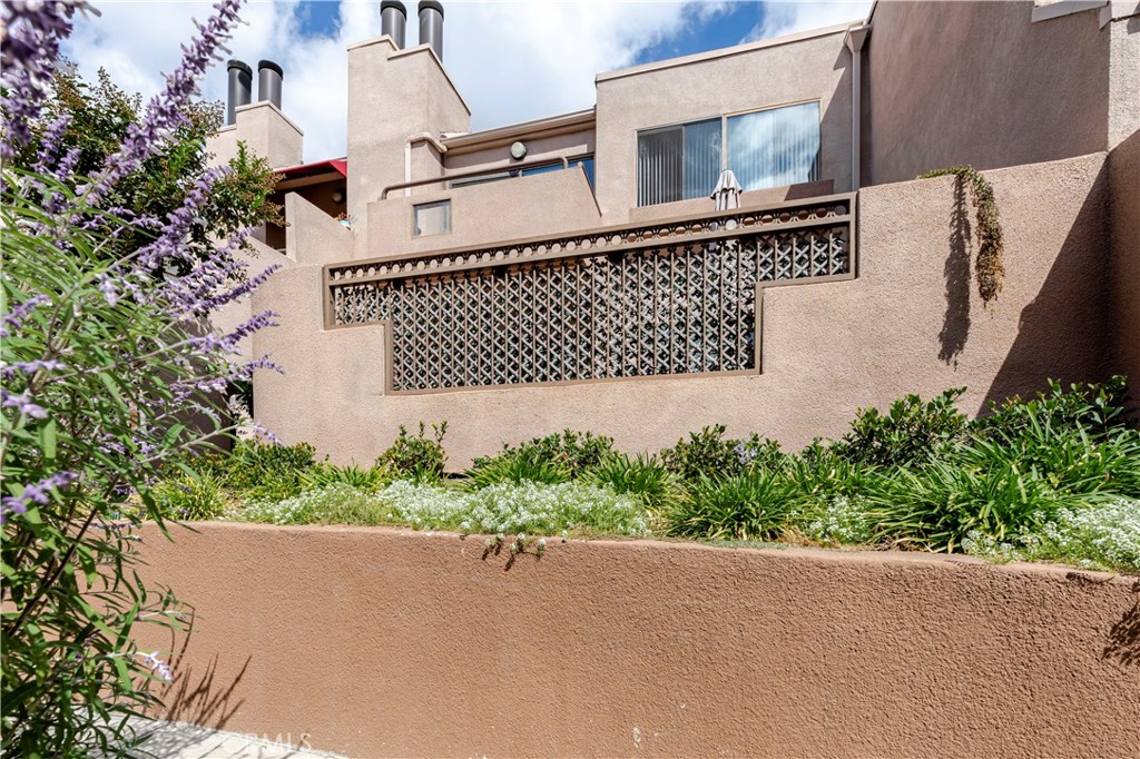 25761 Le Parc 82