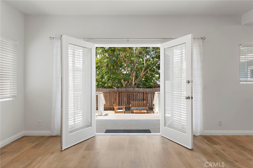 118 W Avenida Santiago