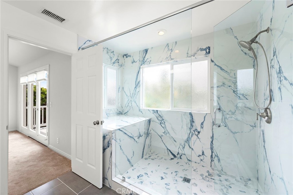 118 W Avenida Santiago