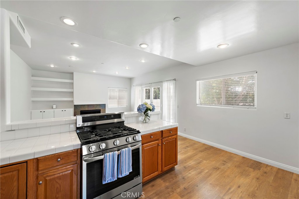 118 W Avenida Santiago