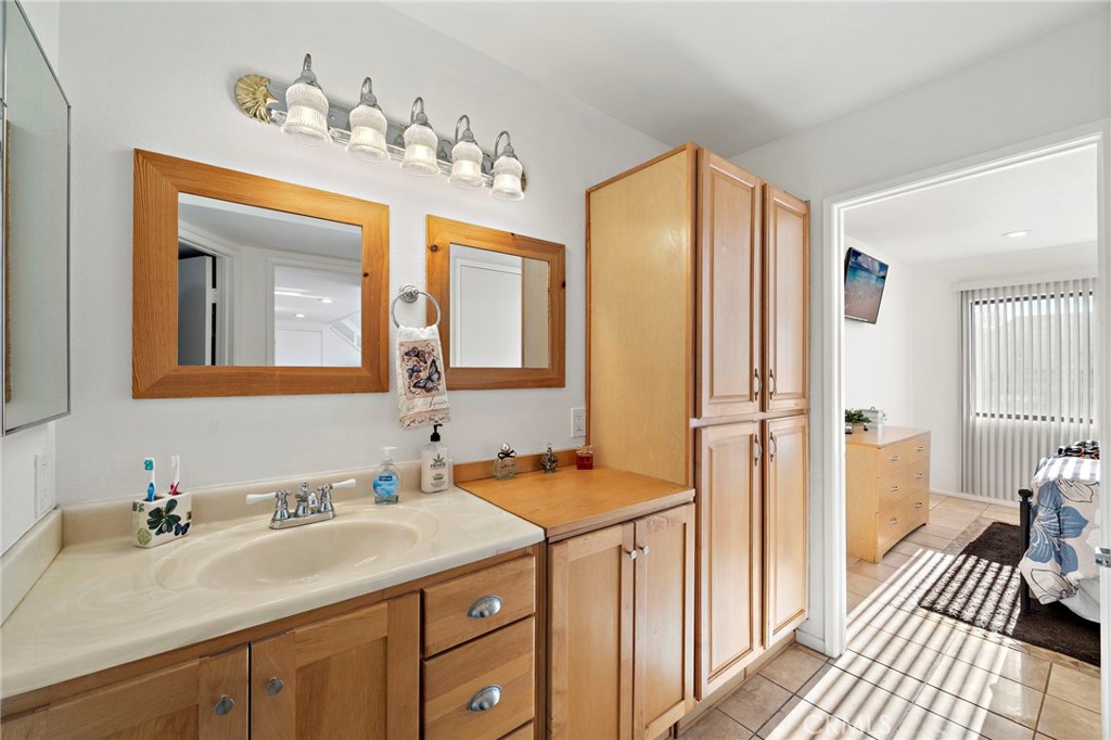25761 Le Parc 82