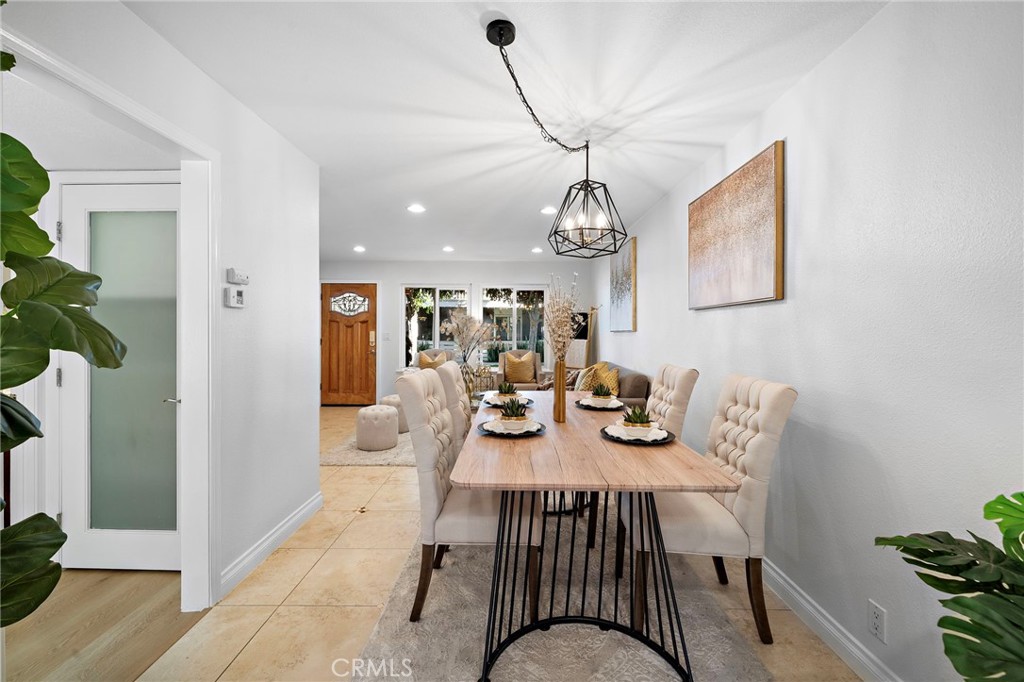 2338 Bunker Hill