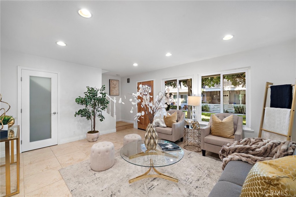 2338 Bunker Hill
